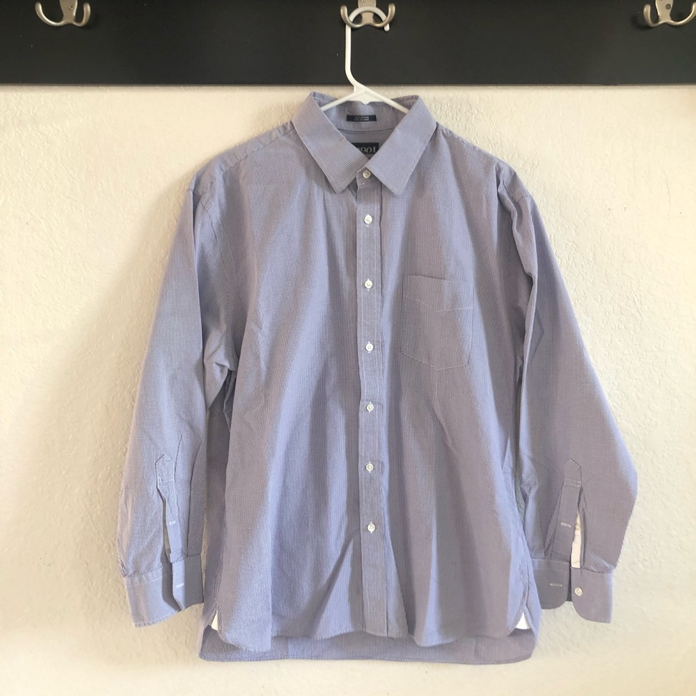 NWOT- 1901 button down